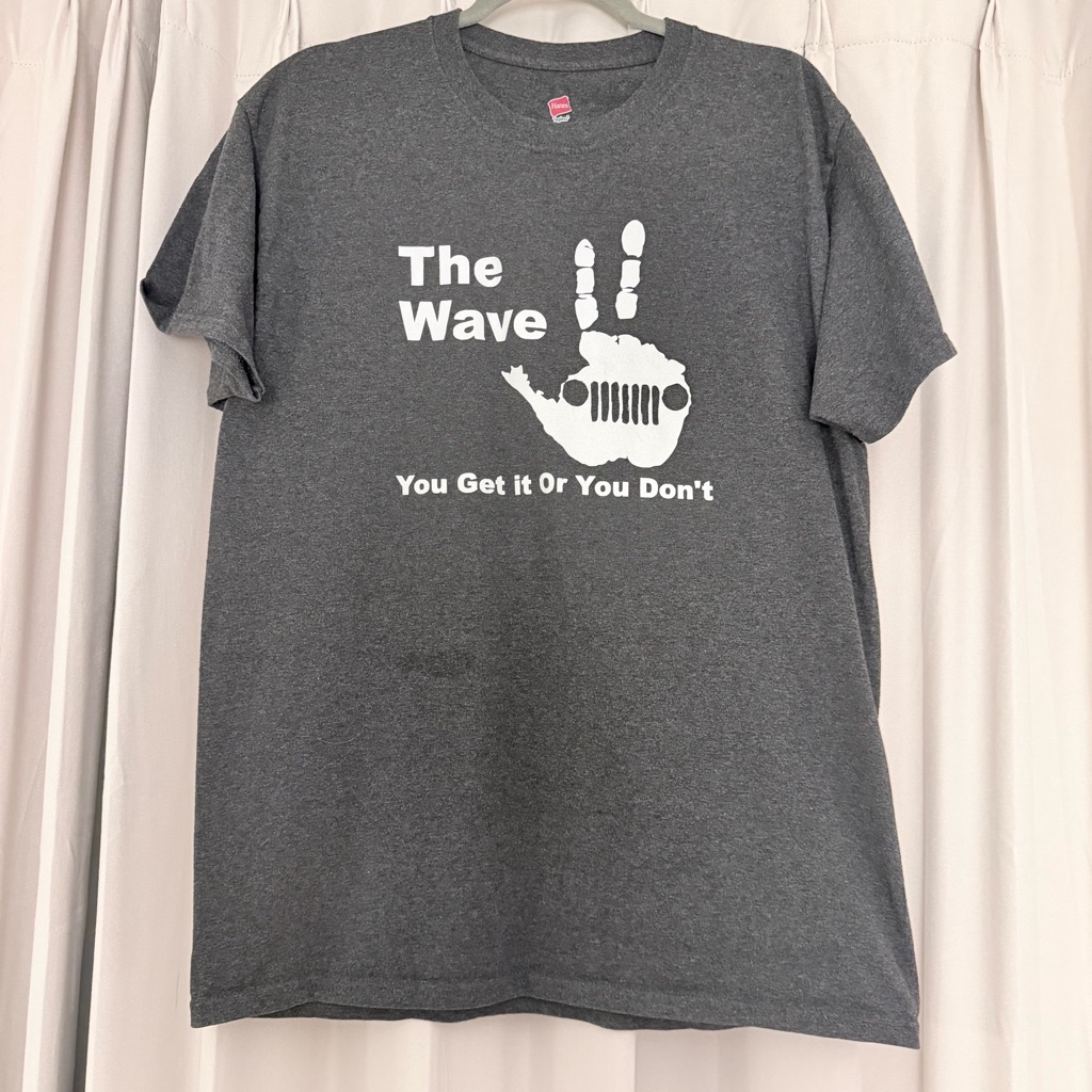 Jeep Wave Graphic Tee Large